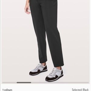 Lululemon on the move pants